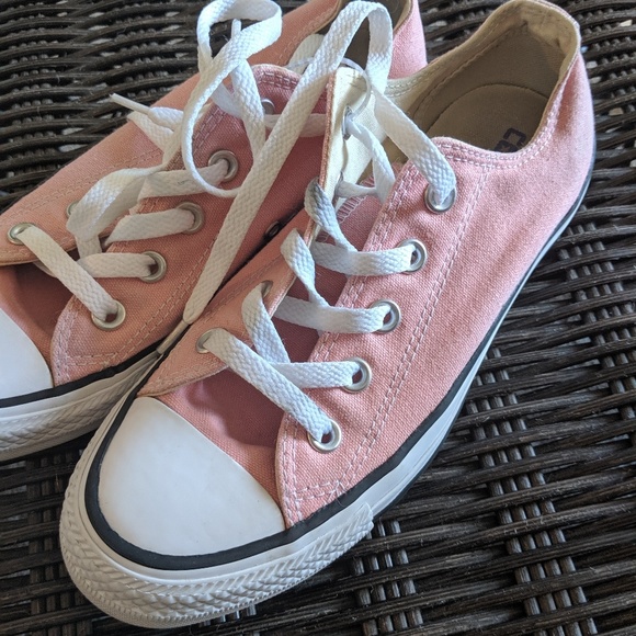 Converse Shoes - Pink Converse